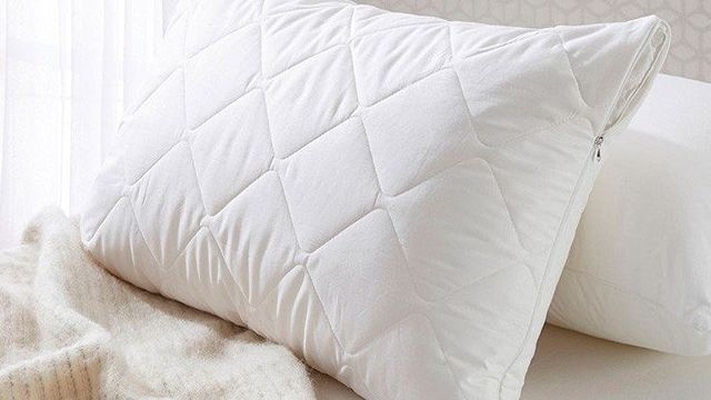 Стеганые подушки: их виды и особенности