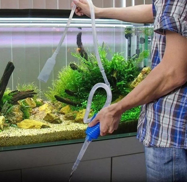 Приспособления для очистки аквариума