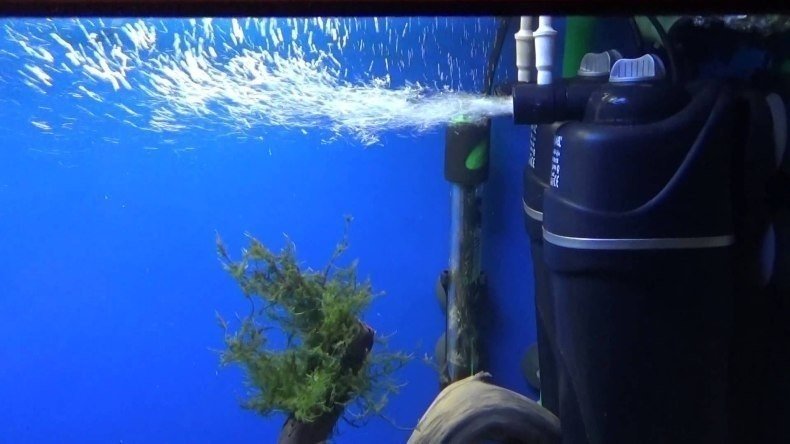 Фильтр для воды в аквариум