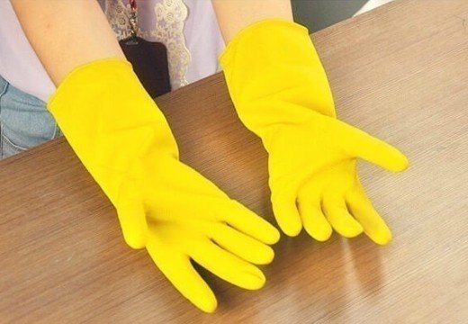 Перчатки резиновые для уборки