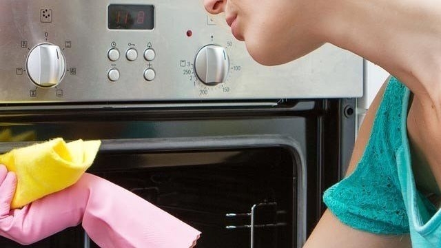 10 секретов, которые превратят уборку на кухне в приятное занятие