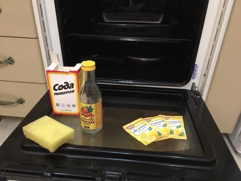 Очистить духовку от нагара и жира в домашних условиях содой и лимоном