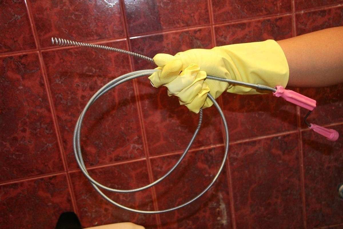 Самодельный трос для прочистки канализации своими руками