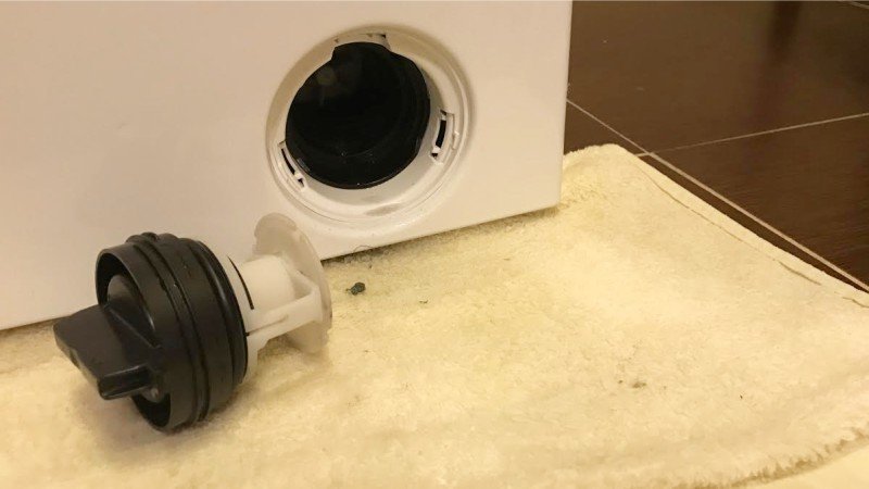 Фильтр сливного насоса стиральной машины аристон хотпоинт